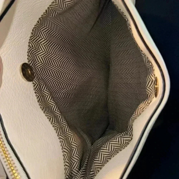 White Leather Handbag (NWOT) - Picture 3 of 11